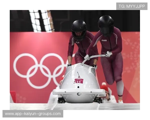 雪橇锦标：俄罗斯队稳居榜首，挑战纪录再升级！，竞技雪橇